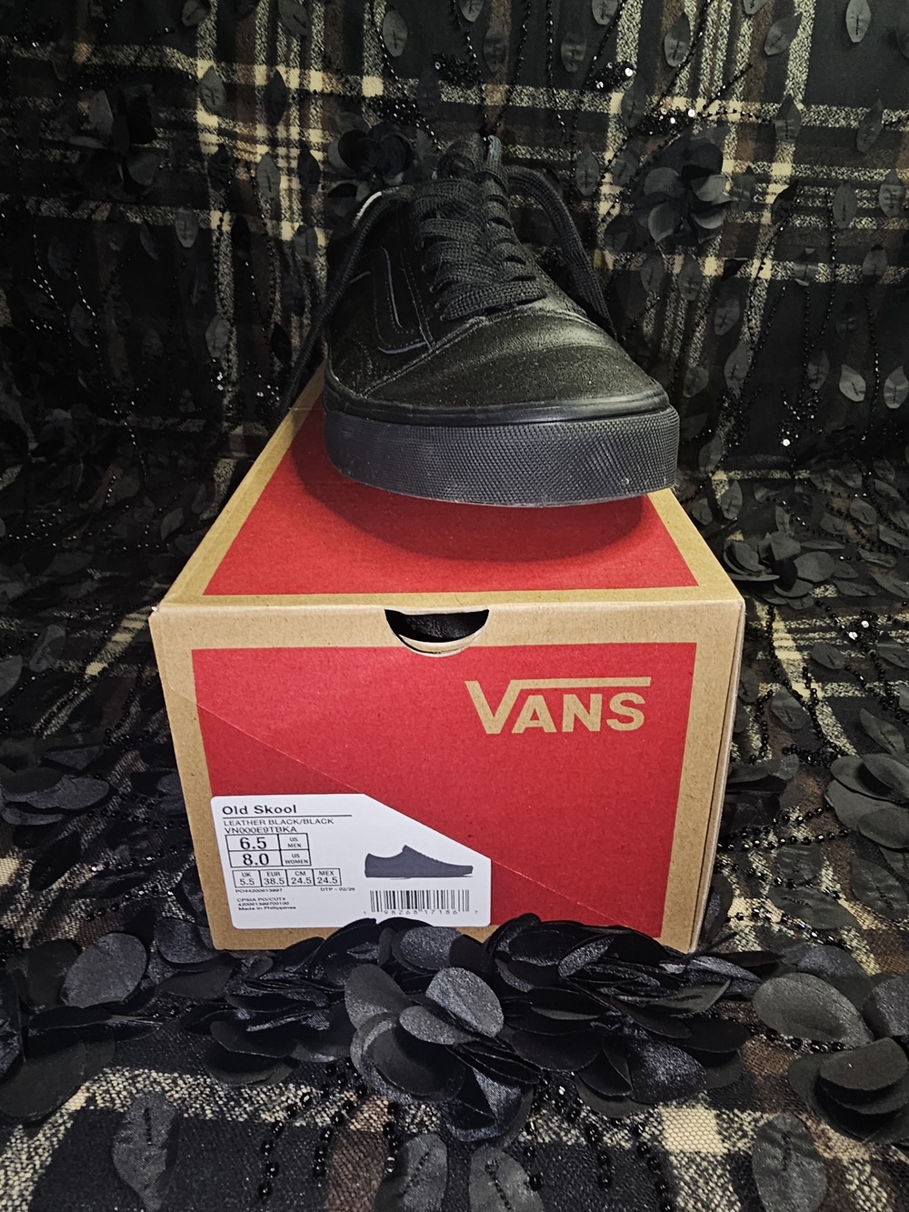 Vans Old Skool Low Top Sneakers - Black